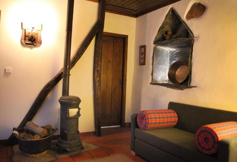 Отель Quinta Das Aveleiras