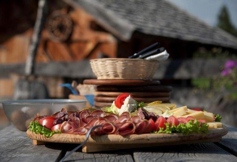 هتل Reiterhof Edelweiss