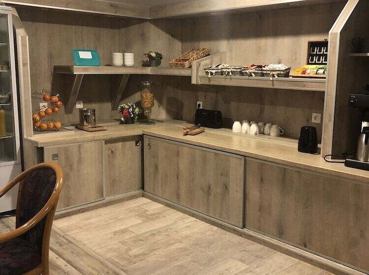 בית מלון כפרי & Restaurant Le Cardinal