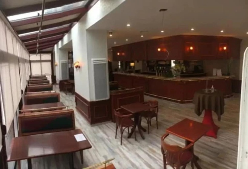 בית מלון כפרי & Restaurant Le Cardinal