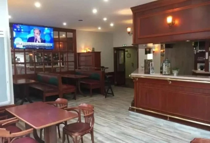 בית מלון כפרי & Restaurant Le Cardinal