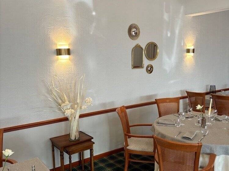 בית מלון כפרי & Restaurant Le Cardinal