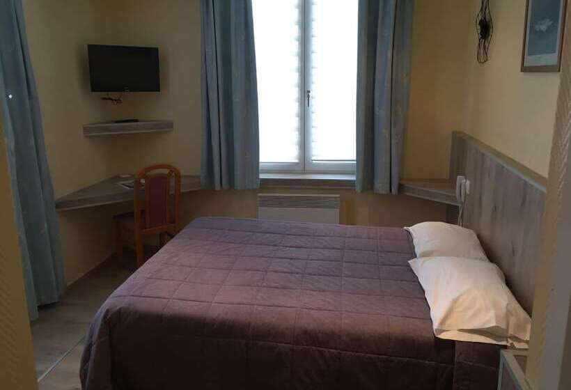 בית מלון כפרי & Restaurant Le Cardinal