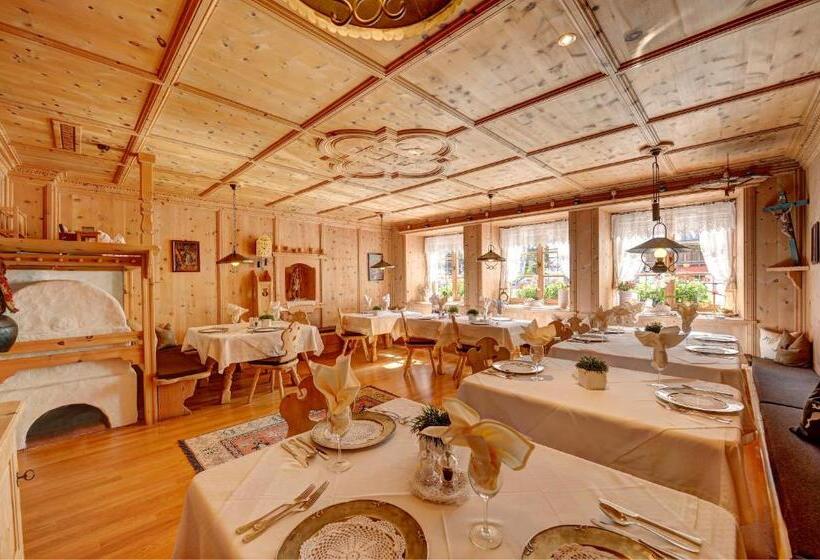 Отель Saltauserhof