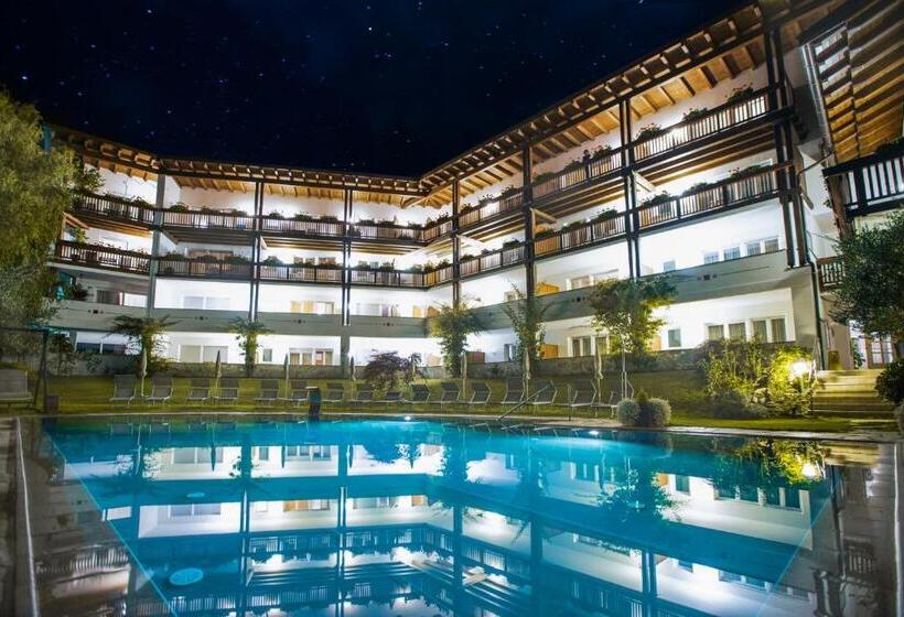 Отель Saltauserhof