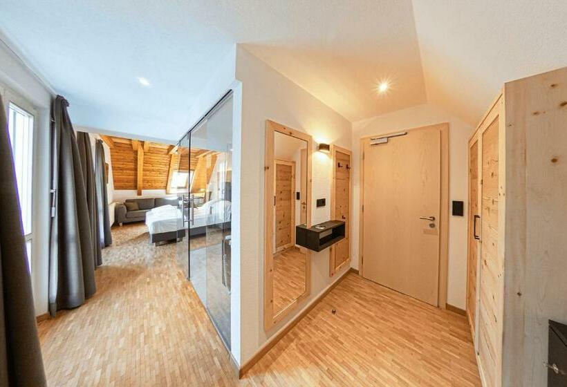 酒店 Seehaus   Only Adults   Mountain Lake Resort