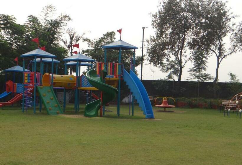 Shamrock Greens By Jardin Hotels