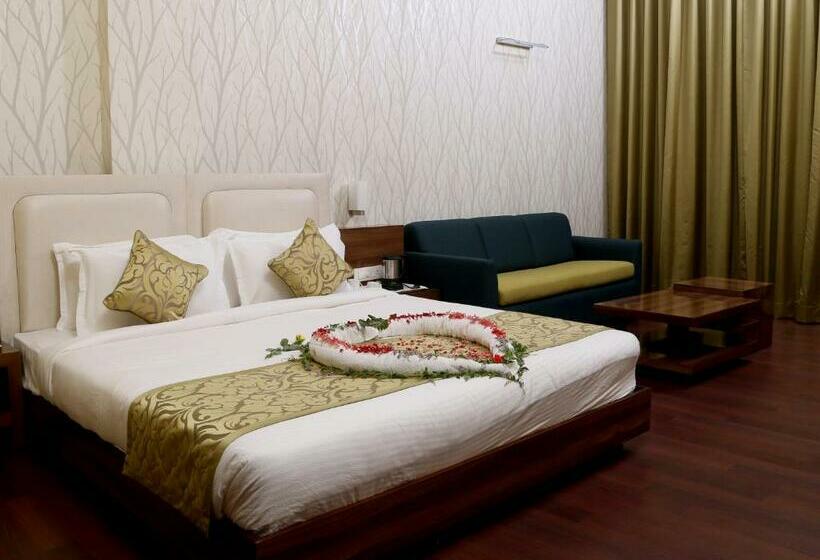 Shamrock Greens By Jardin Hotels