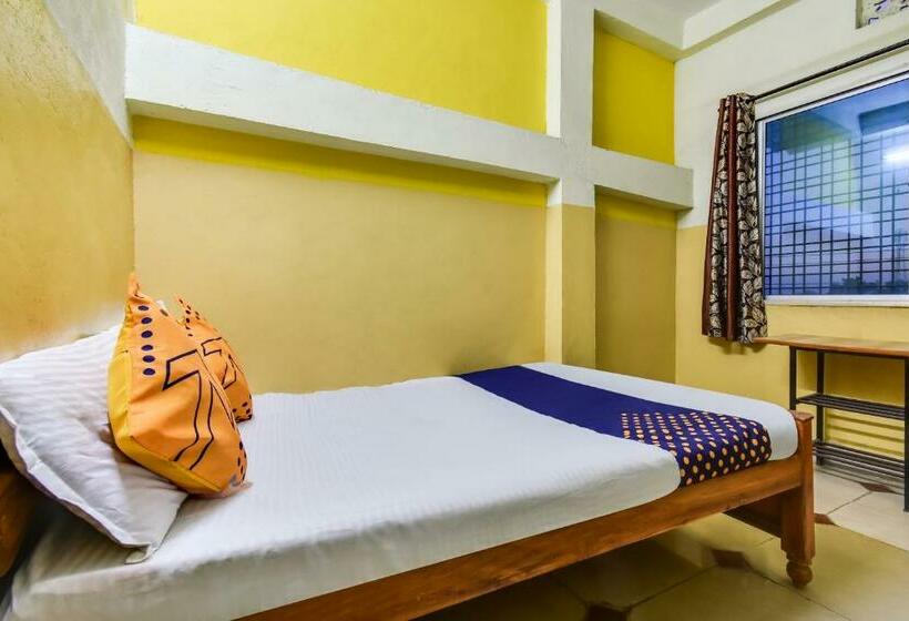 فندق Spot On 66834 Tanmay Lodge