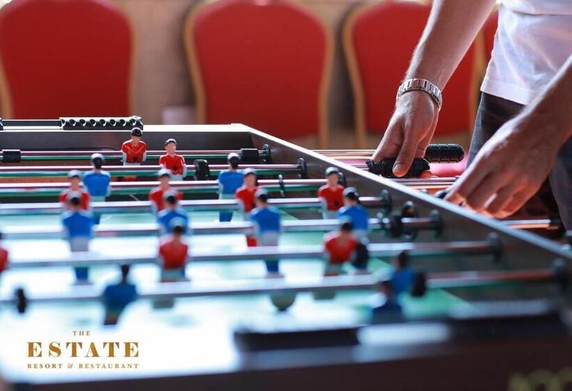 호텔 The Estate Resort , Mangalore