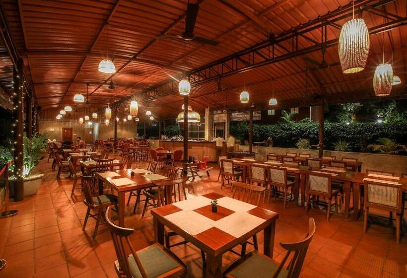 호텔 The Estate Resort , Mangalore