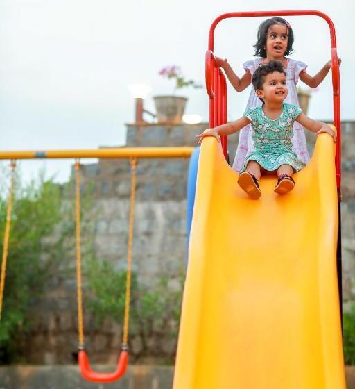 호텔 The Estate Resort , Mangalore