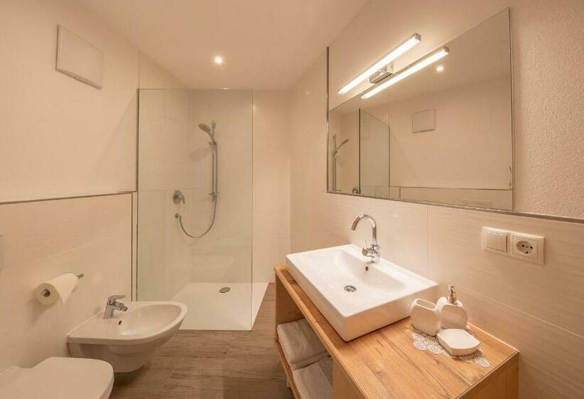 ペンション Apartments Sankt Walburg