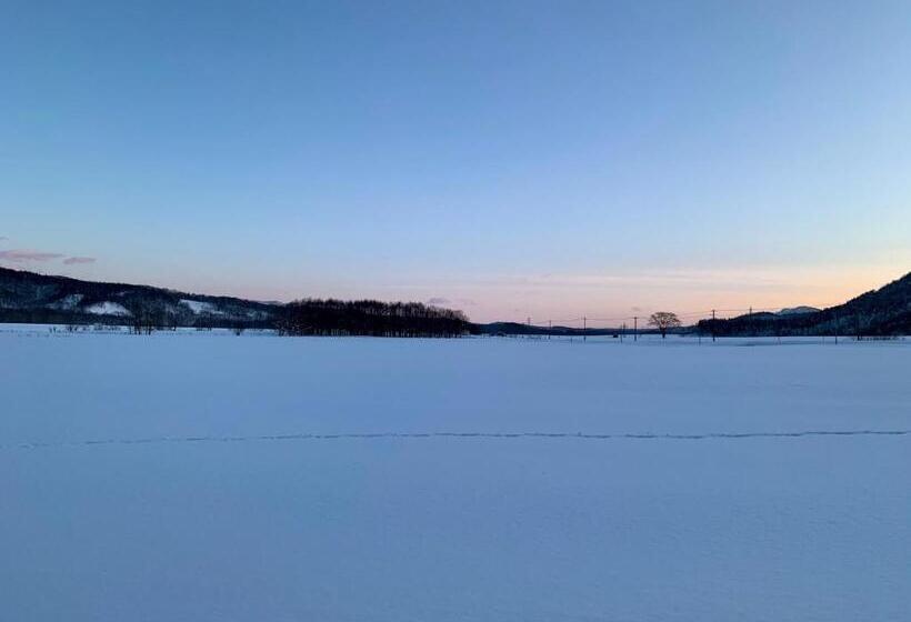 Pensió Blueberryhouse音威子府村