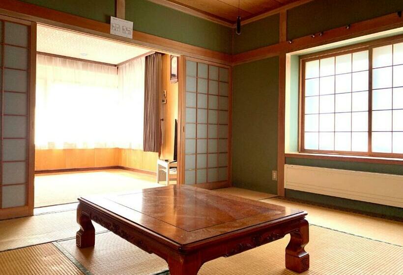 Pensió Blueberryhouse音威子府村