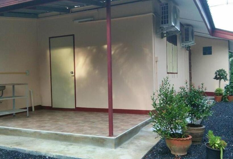 بنسيون Green Happy Homestay