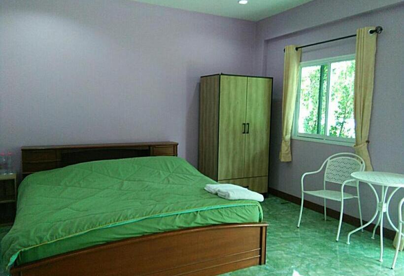 بنسيون Green Happy Homestay