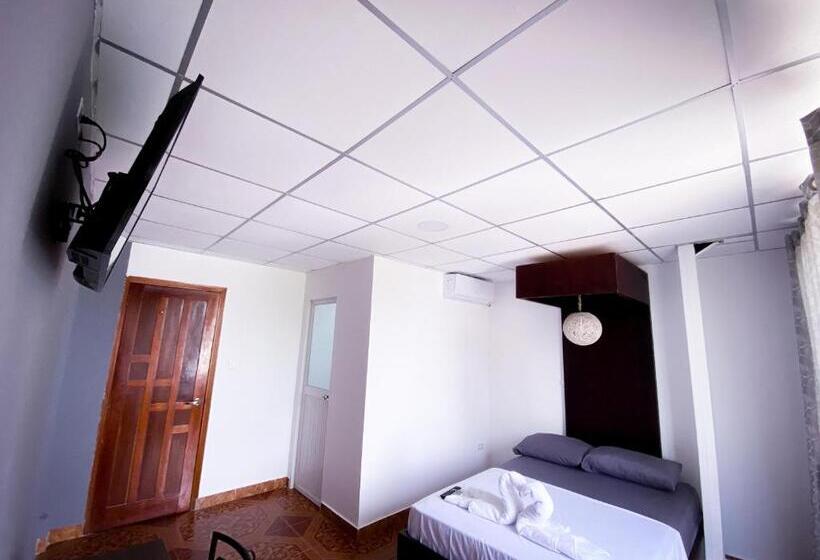 پانسیون Hostal Casa Blanca