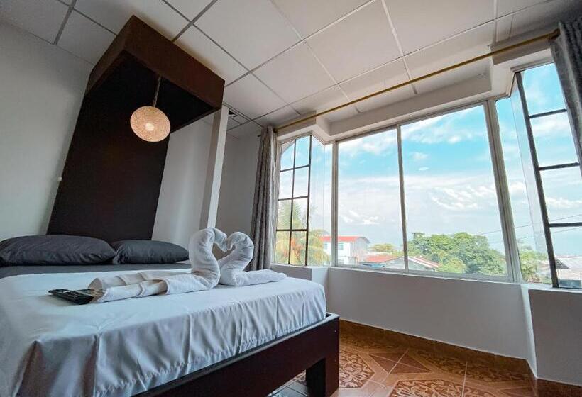 پانسیون Hostal Casa Blanca