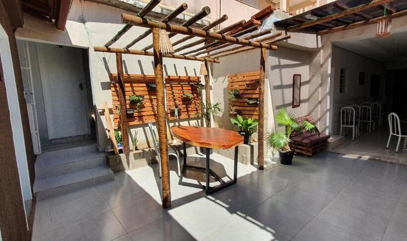 פנסיון Pousada Azevedo