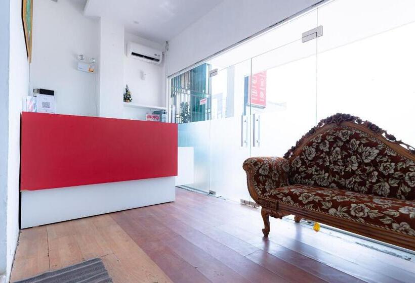 بنسيون Reddoorz Near Hang Nadim Batam Airport