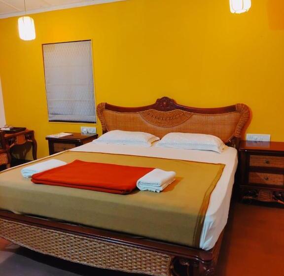 Cherilyn Monta Resort