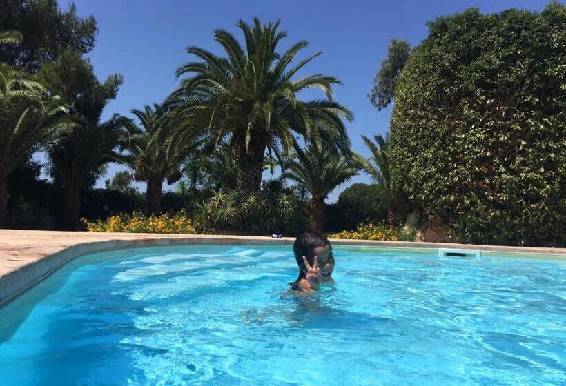 Albergo Residenziale Menhirs