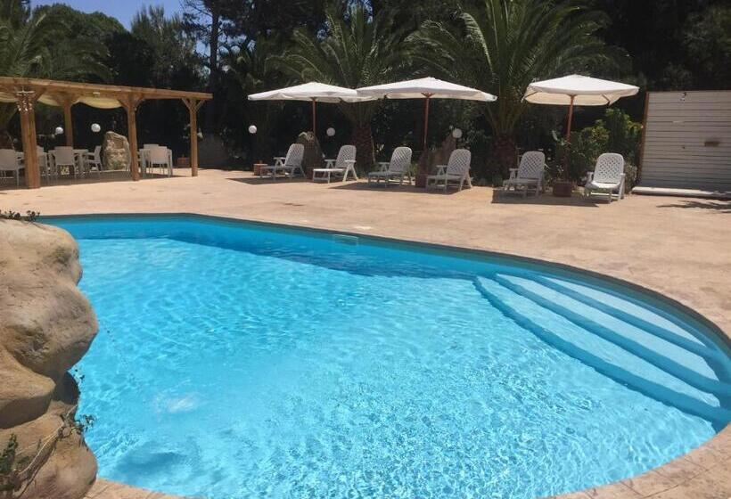 Albergo Residenziale Menhirs