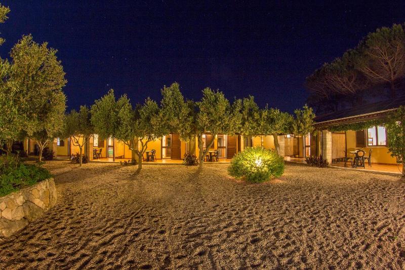 Albergo Residenziale Menhirs