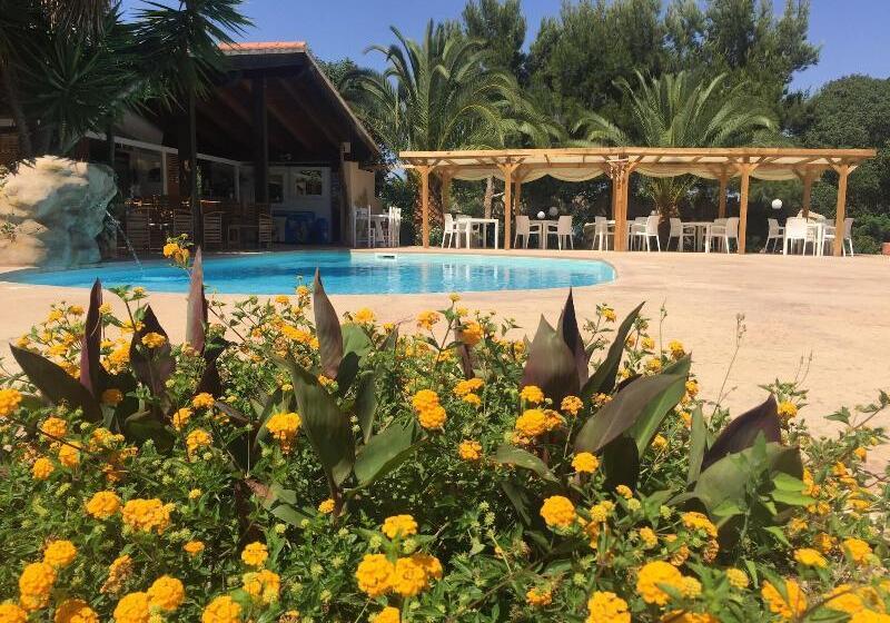 Albergo Residenziale Menhirs