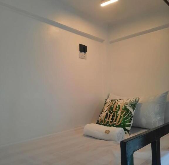 호스텔 Rc Hutspot Tourist Inn