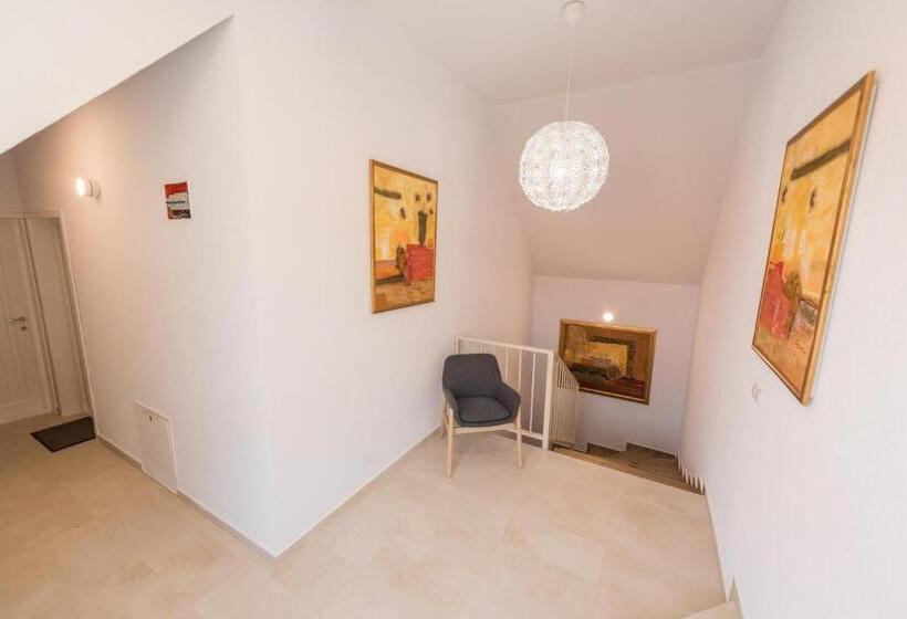 צימר Casa Botár Vendégház