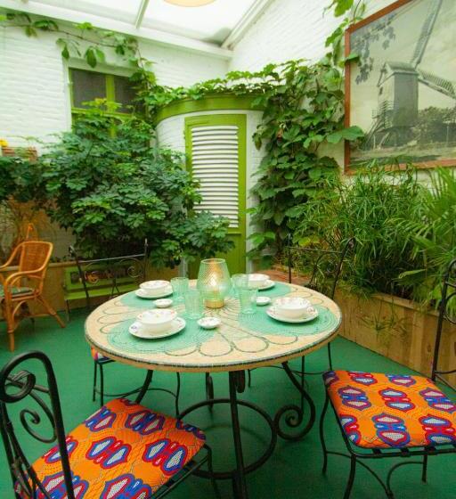 مبيت وإفطار Jardin D Hiver Cassel Suite De 70 M2