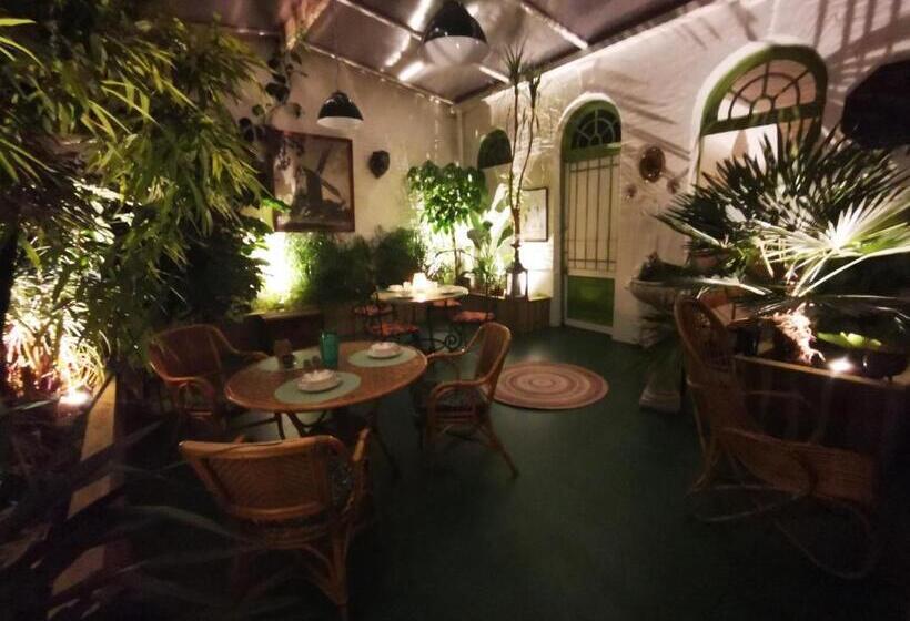 مبيت وإفطار Jardin D Hiver Cassel Suite De 70 M2