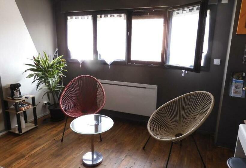 ベッドアンドブレックファースト La Cabirotte