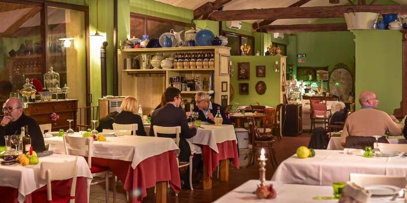 ベッドアンドブレックファースト Palazzo Cavagna Sangiuliani