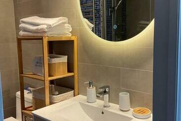 Apartament Condo Amueblado, Encomenderos 200 El Golf, Las Condes Santiago Con Vista Al Costanera Cen