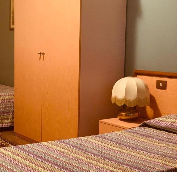 هتل Albergo Fonda