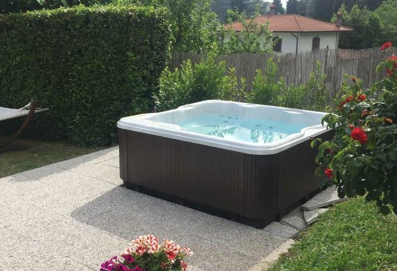 Отель Albergo Miramonti