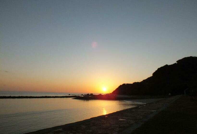 فندق Amakusa Onsen  Shikisakikan