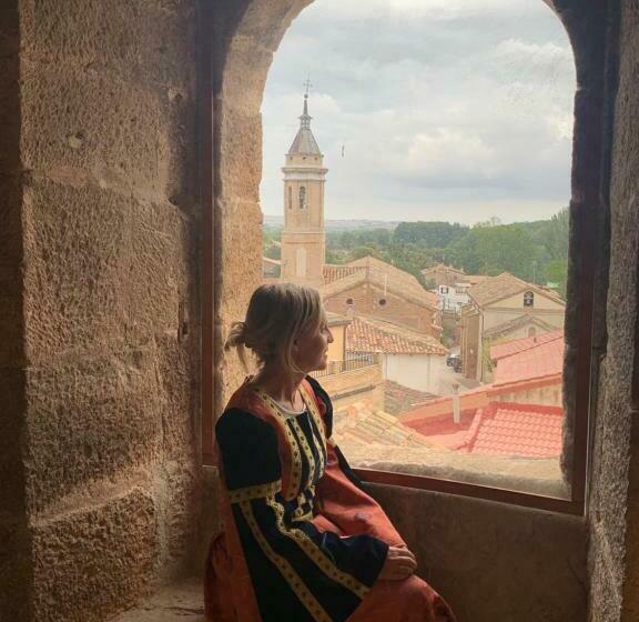 فندق Castillo Palacio De Bulbuente