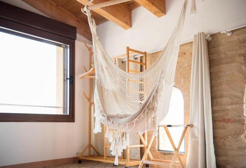 فندق Castillo Palacio De Bulbuente