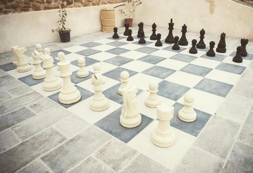 فندق Castillo Palacio De Bulbuente