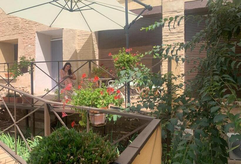 فندق Castillo Palacio De Bulbuente