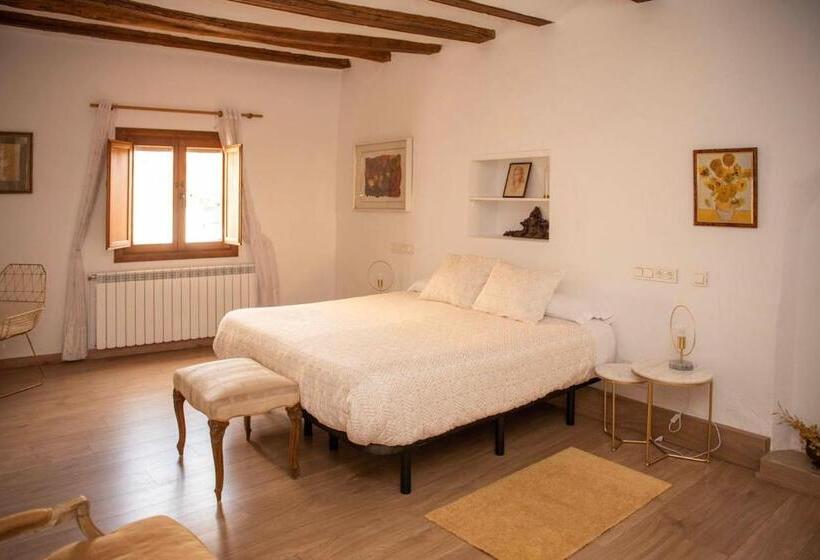 فندق Castillo Palacio De Bulbuente