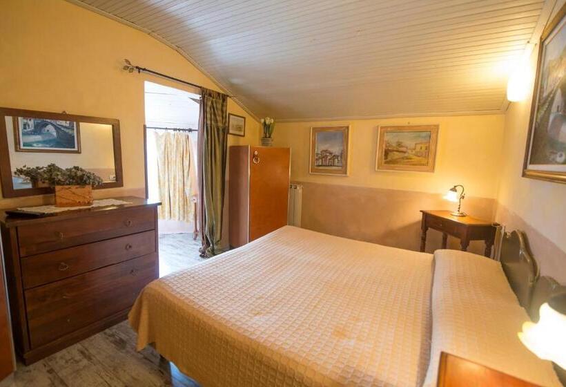 Отель Cuccaro Club   Val Di Vara E Cinque Terre