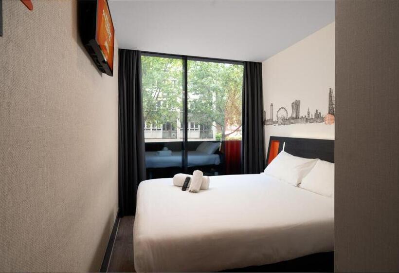 Easyhotel Oxford