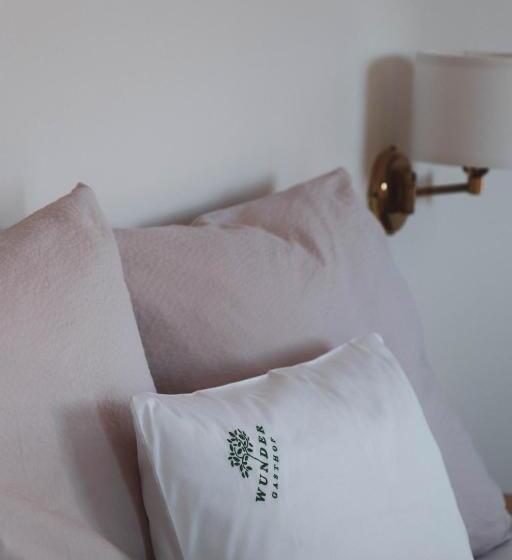 هتل Gasthof Wunder