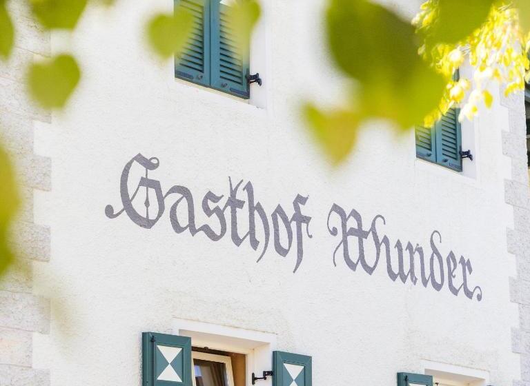 هتل Gasthof Wunder