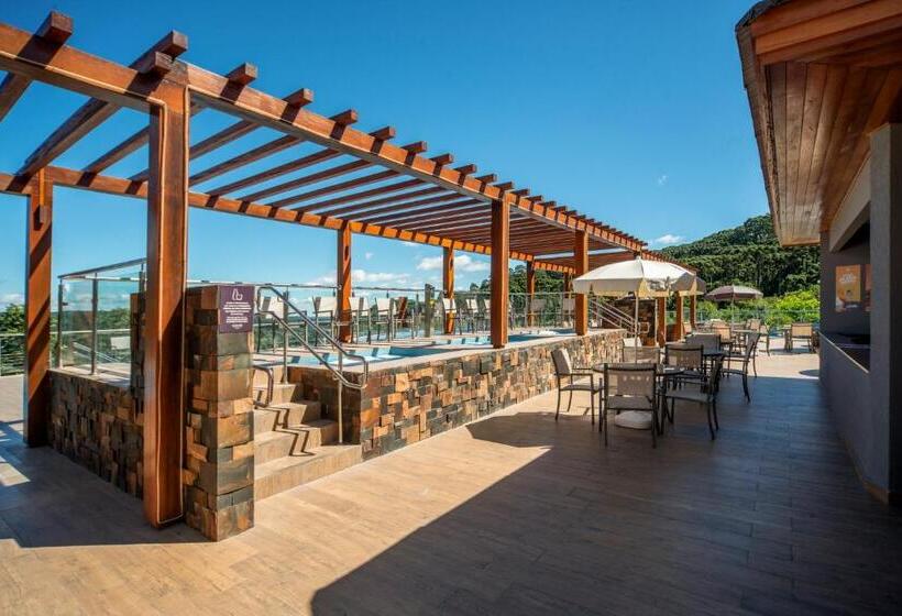 호텔 Laghetto Resort Golden Oficial